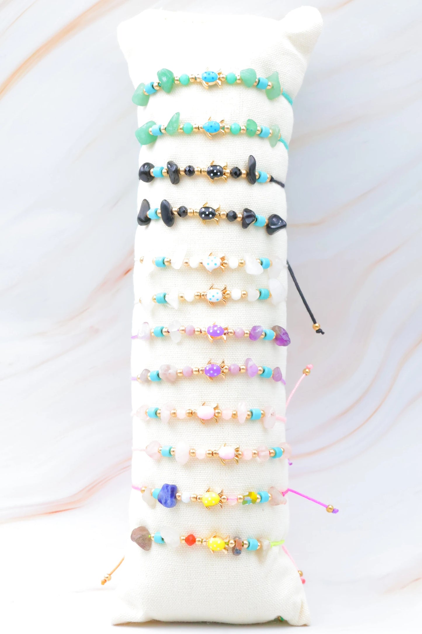 Lots de bijoux avec présentoir