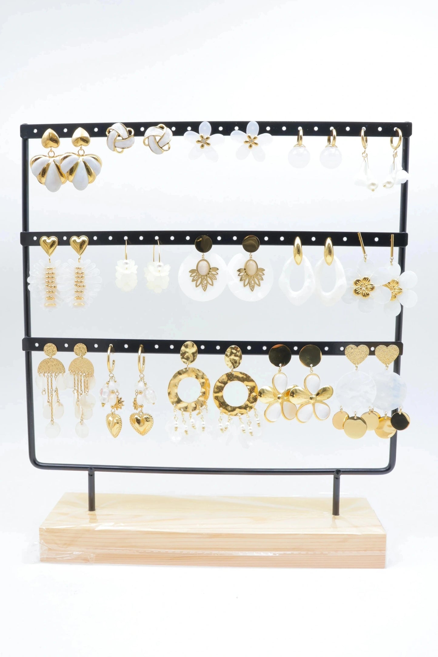Lots de bijoux avec présentoir