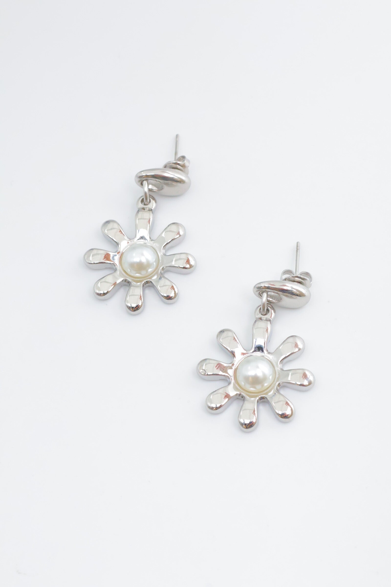 Boucles d'oreilles en forme de fleur perlée - ARGENT