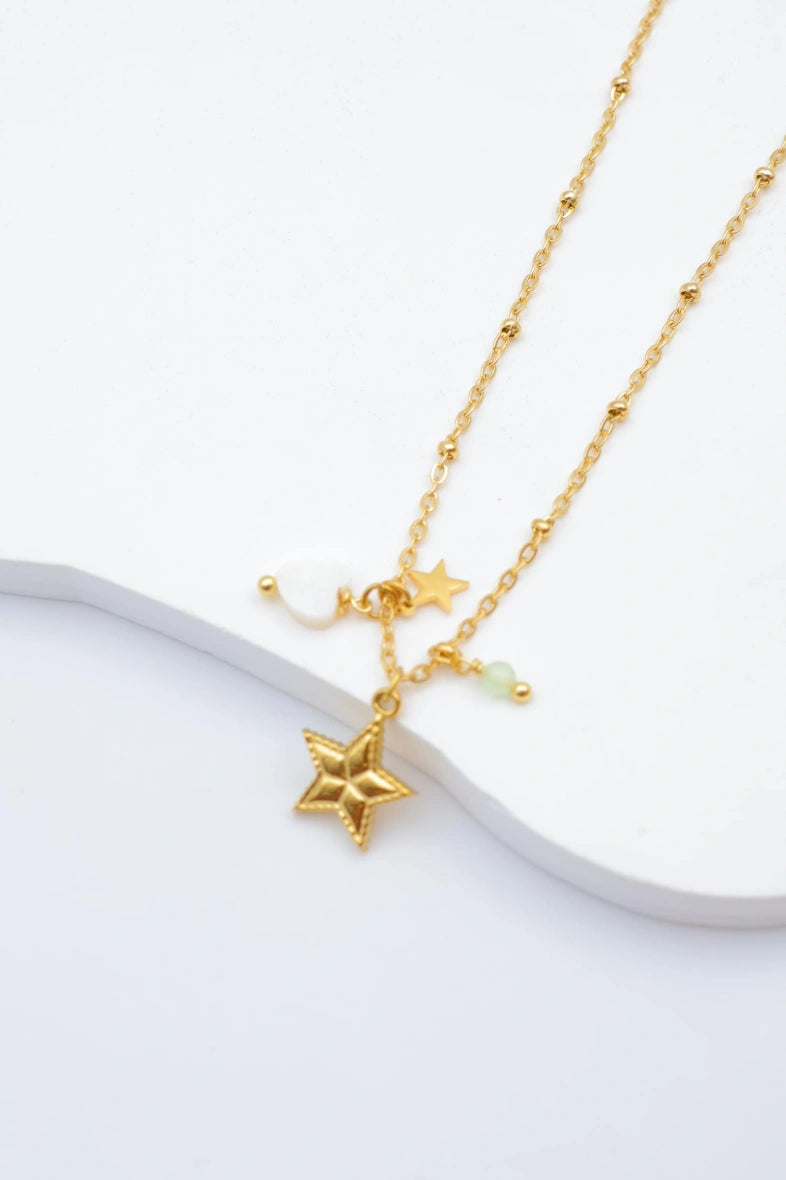 Collier avec pendentif étoile et petites décorations - VERT