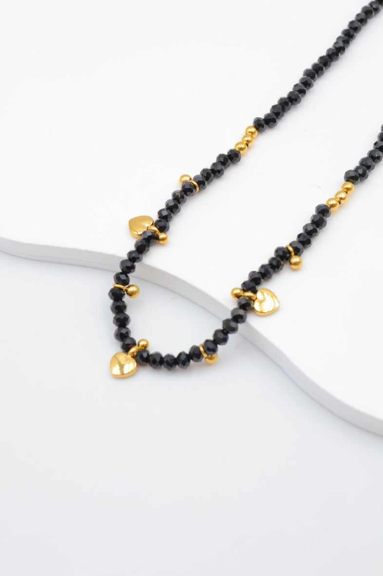 Collier avec perles et pendentifs en forme de cœur - NOIR