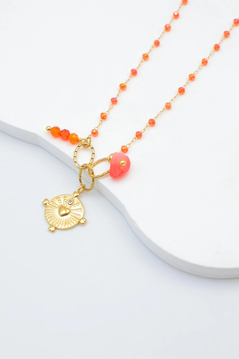 Collier avec pendentif rond et motifs cœur - ORANGE