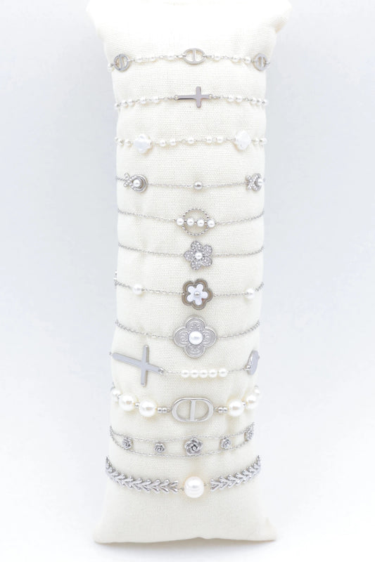 Lots de bijoux avec présentoir