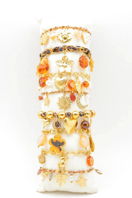 Lots de bijoux avec présentoir