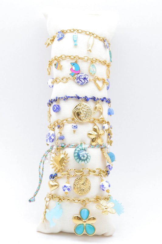 Lots de bijoux avec présentoir