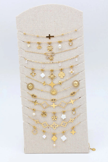 Lots de bijoux avec présentoir