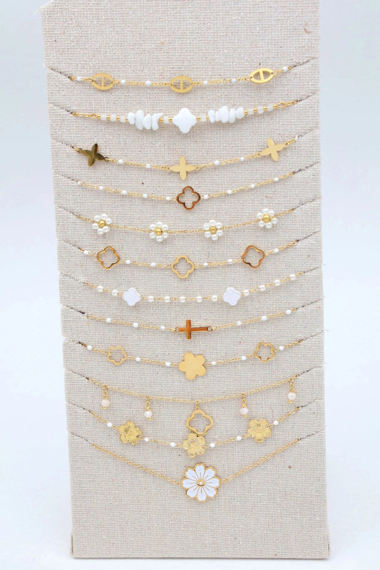 Lots de bijoux avec présentoir