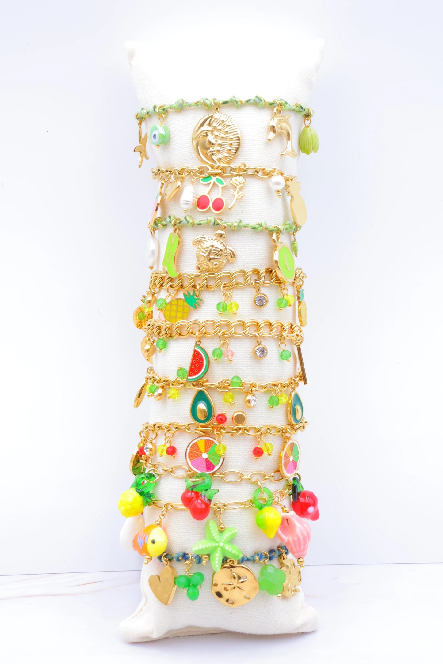 Lots de bijoux avec présentoir
