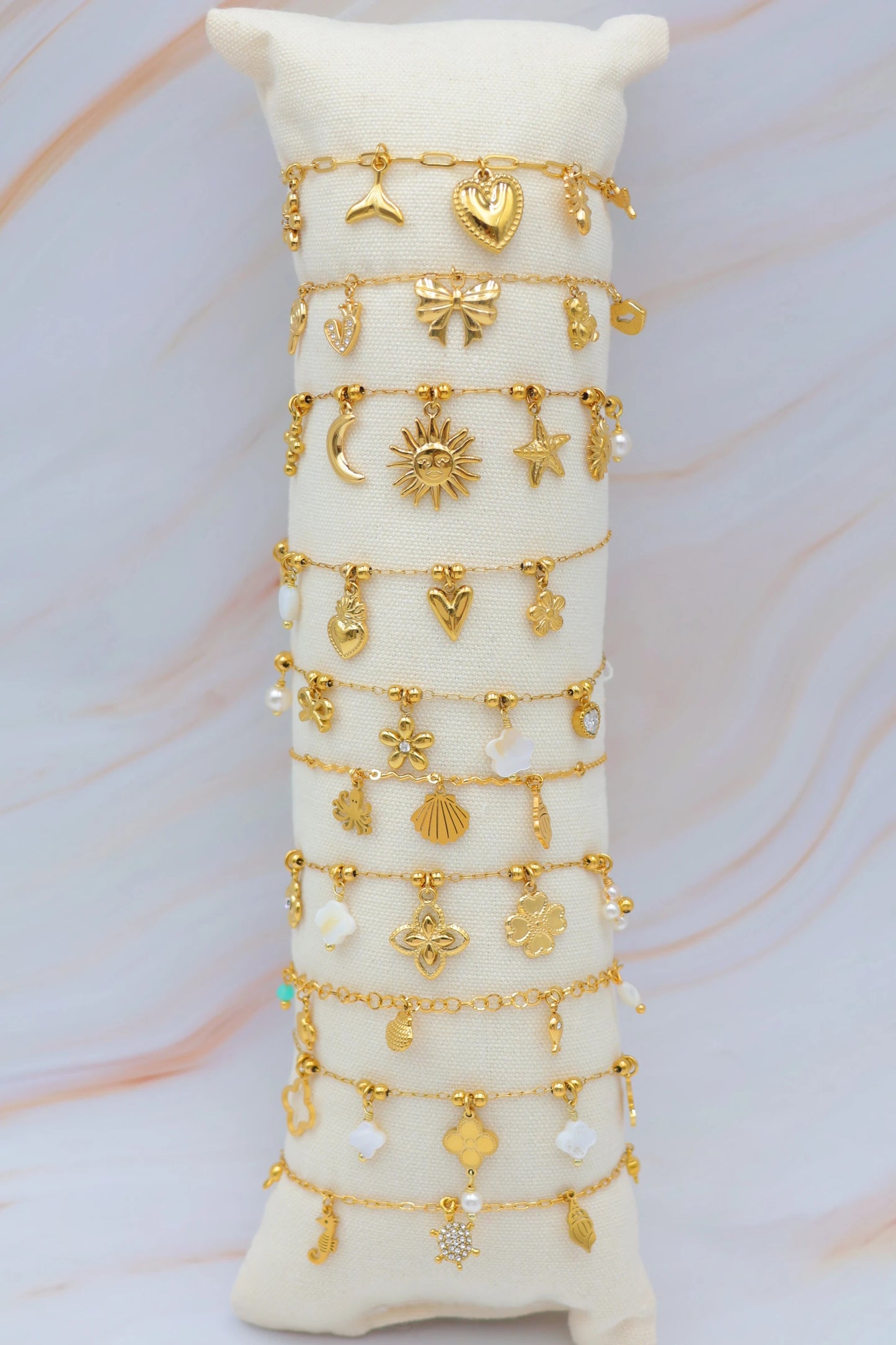 Lots de bijoux avec présentoir