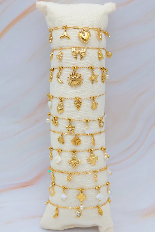 Lots de bijoux avec présentoir