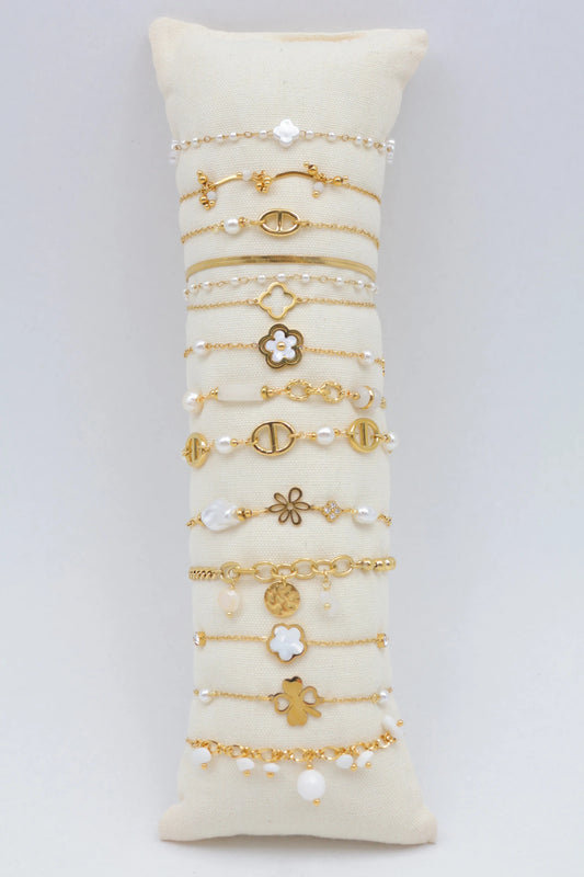 Lots de bijoux avec présentoir