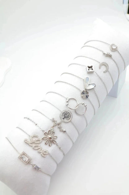 Lots de bijoux avec présentoir