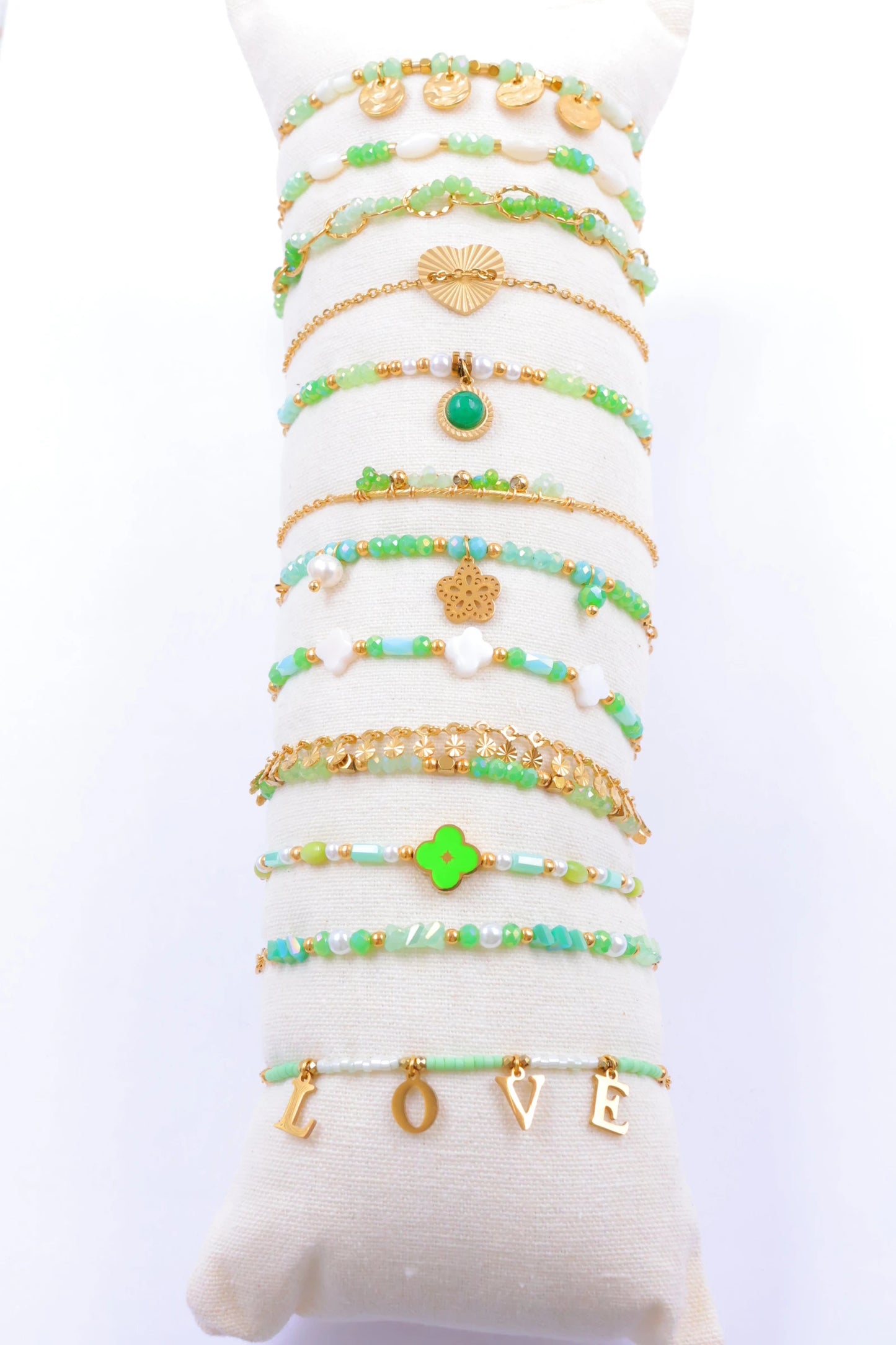 Lots de bijoux avec présentoir