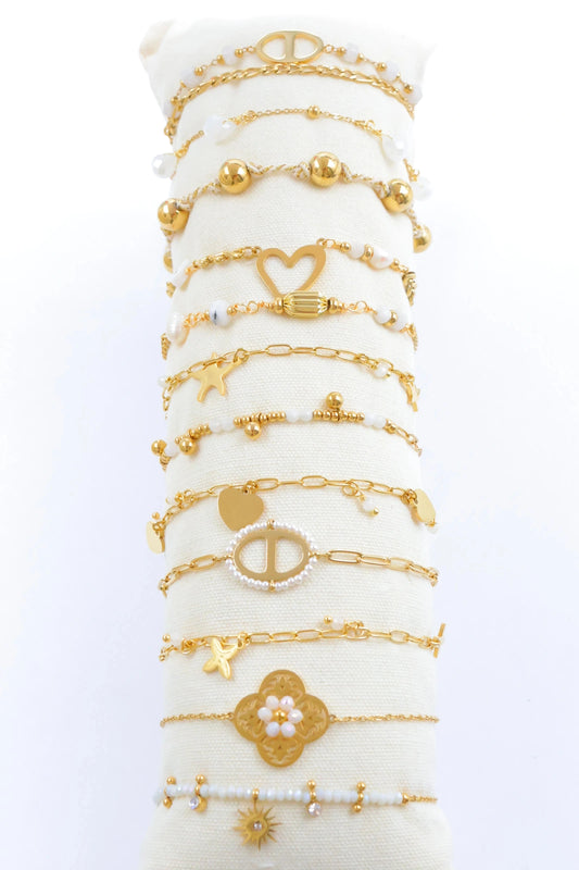 Lots de bijoux avec présentoir