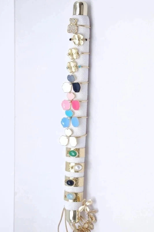 Lots de bijoux avec présentoir