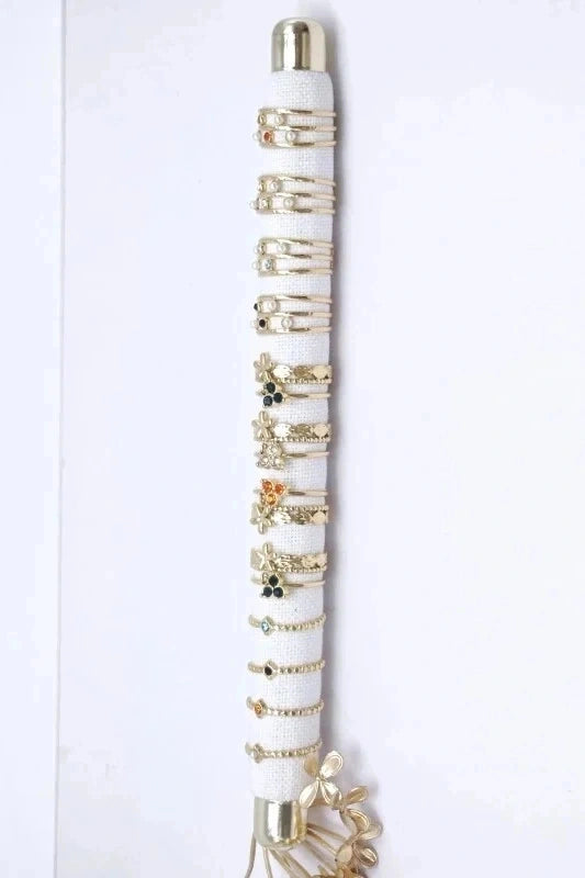 Lots de bijoux avec présentoir
