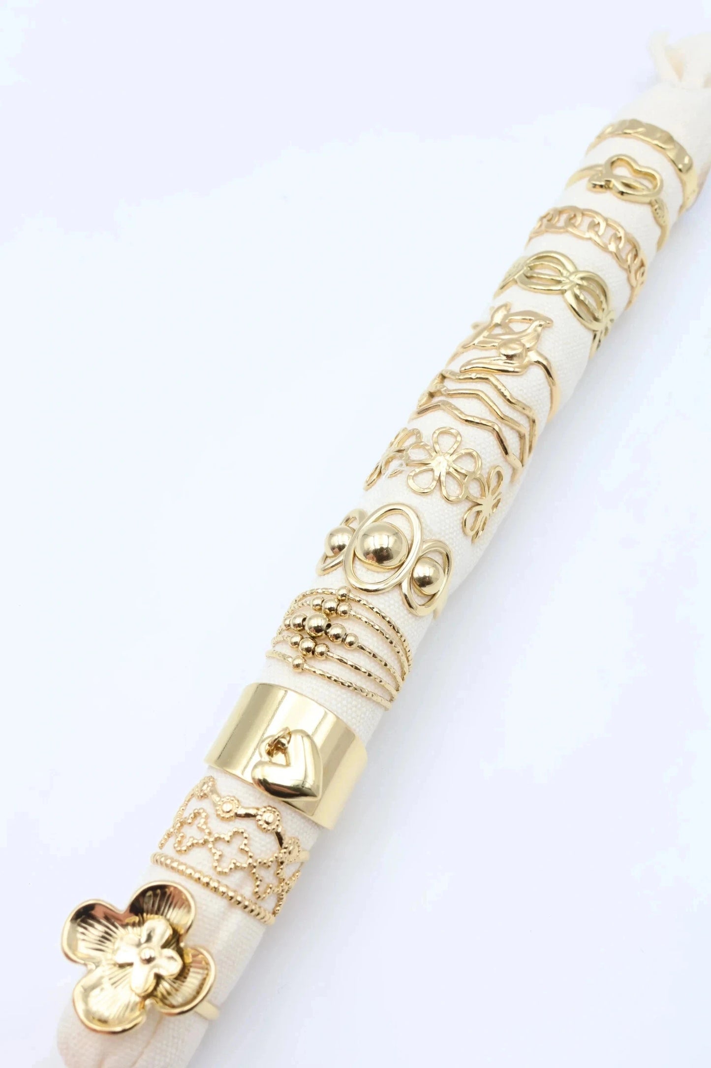 Lots de bijoux avec présentoir