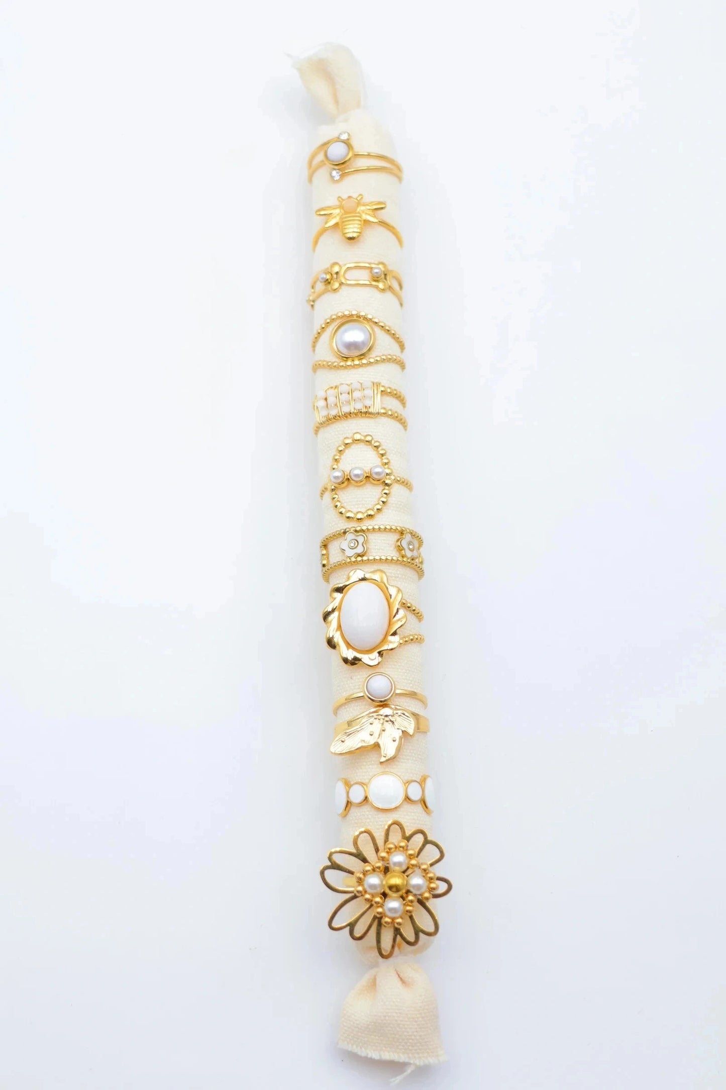 Lots de bijoux avec présentoir