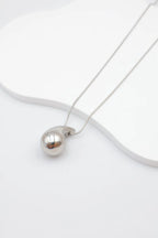 Collier avec pendentif en forme de goutte - ARGENT