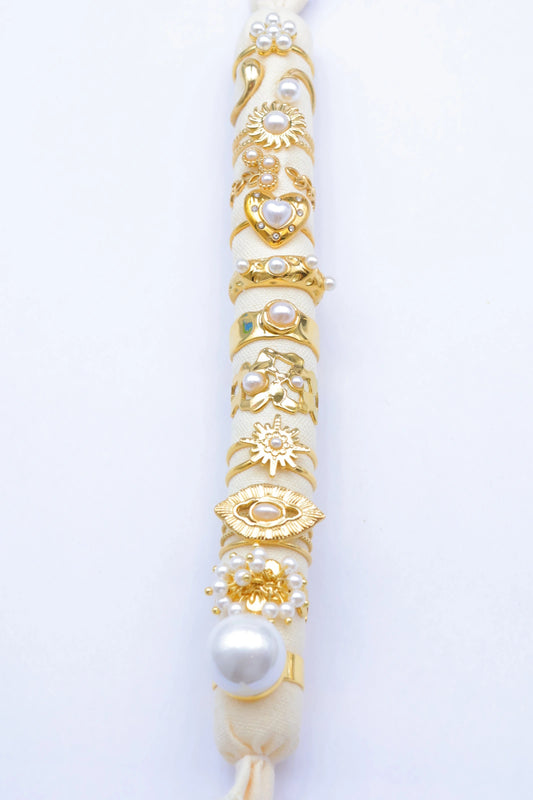Lots de bijoux avec présentoir