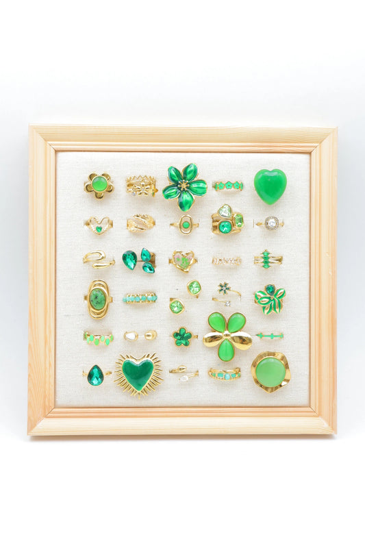 Lots de bijoux avec présentoir