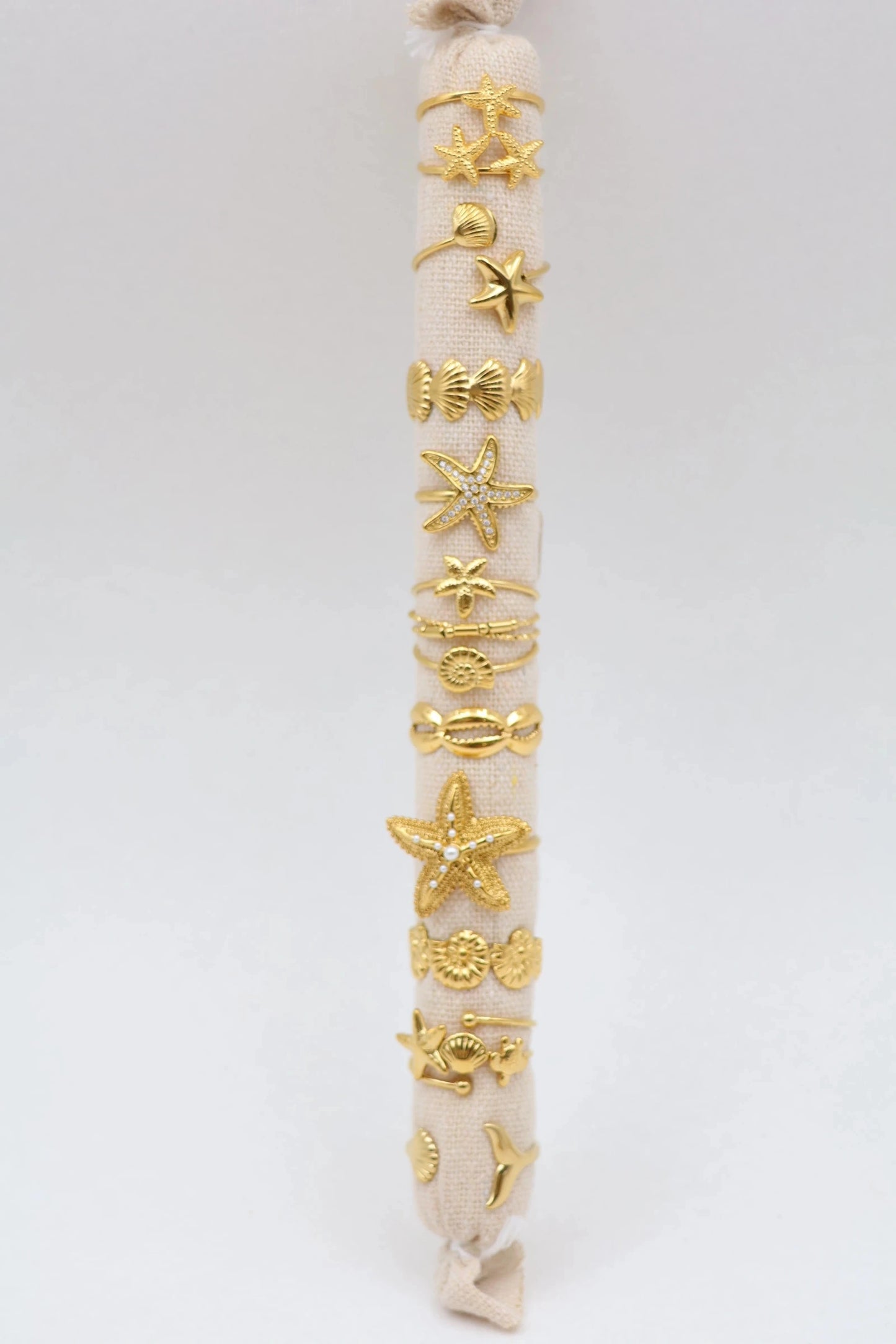 Lots de bijoux avec présentoir