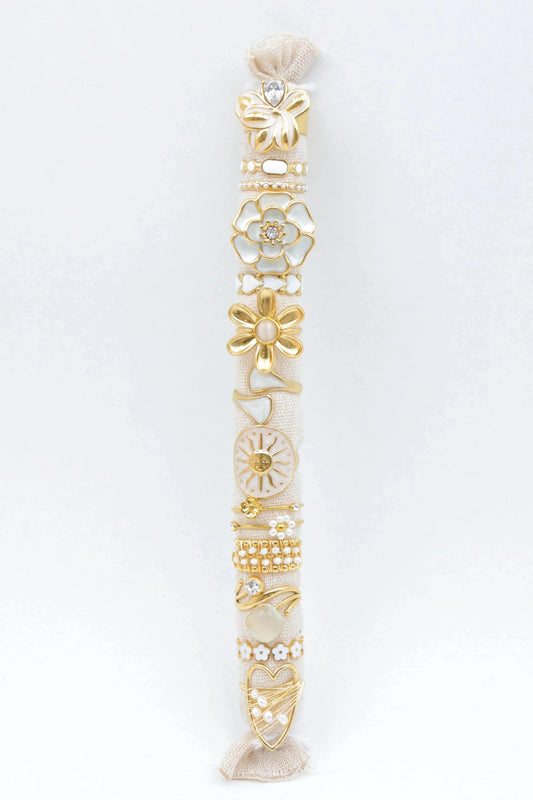 Lots de bijoux avec présentoir