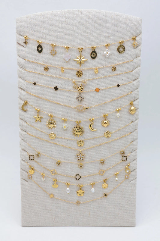 Lots de bijoux avec présentoir