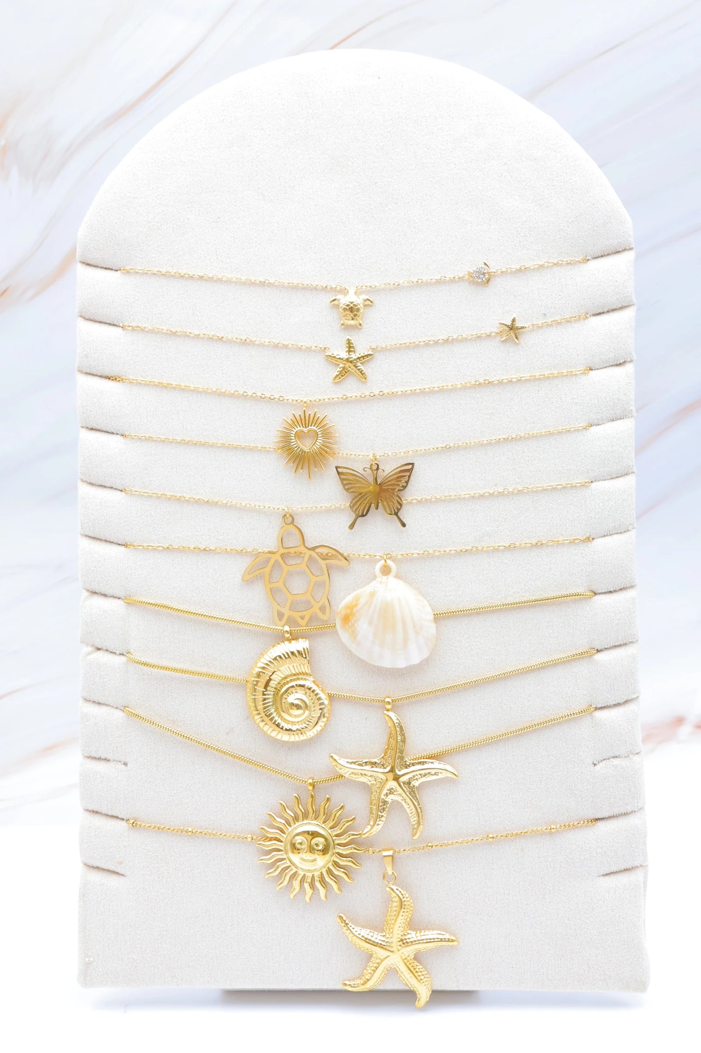 Lots de bijoux avec présentoir