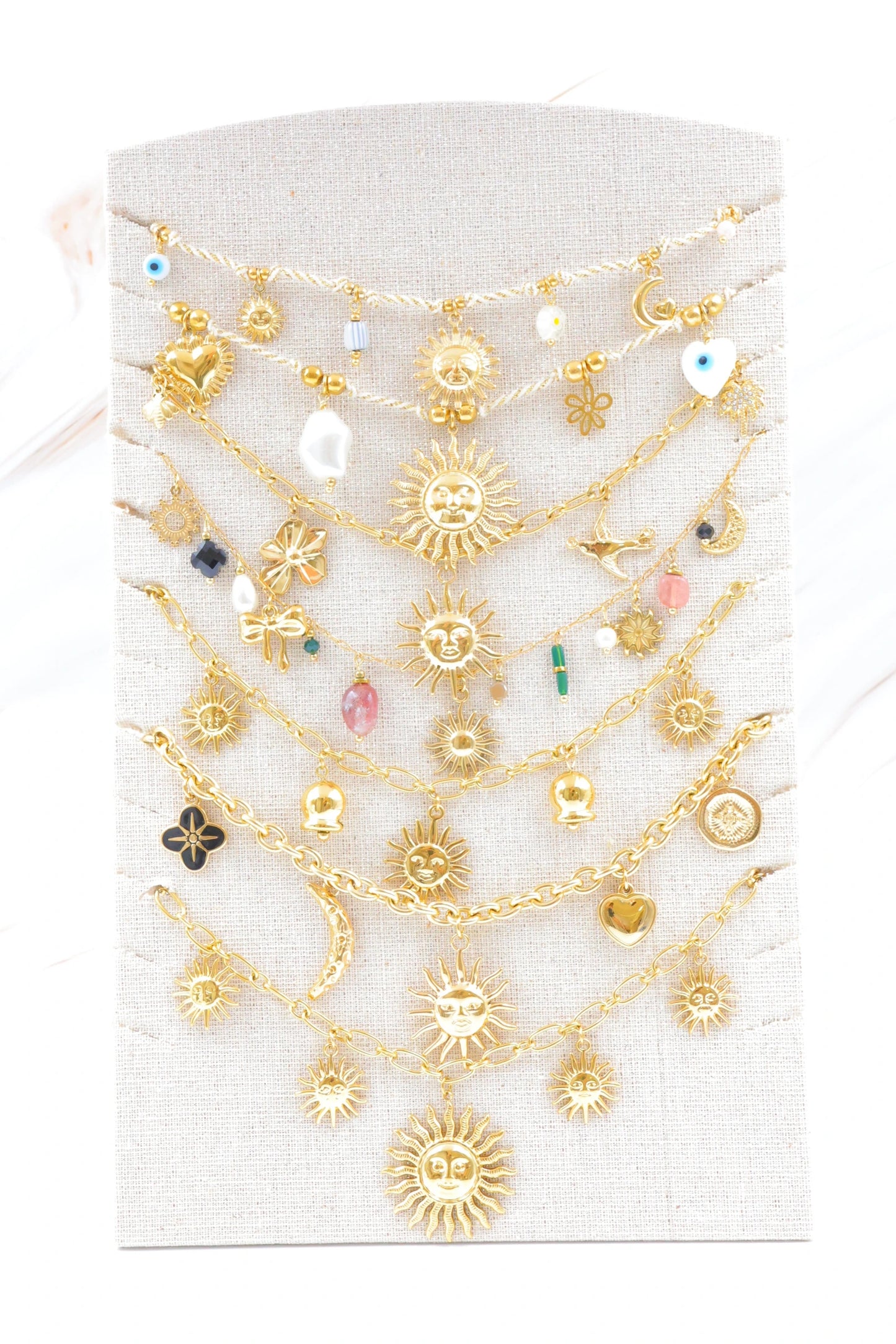 Lots de bijoux avec présentoir