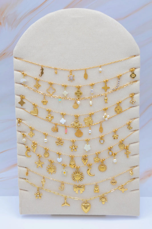 Lots de bijoux avec présentoir