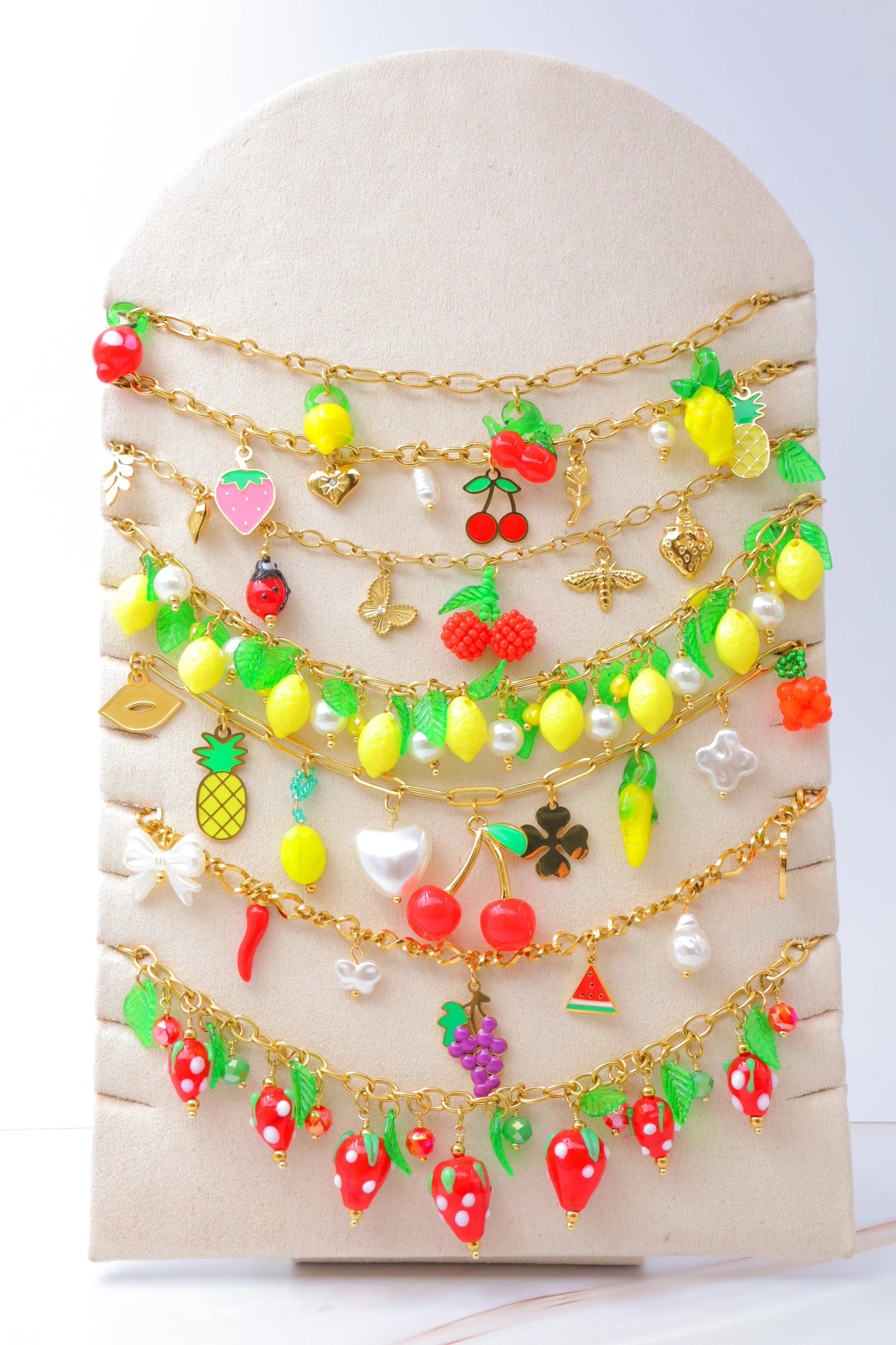 Lot de 7 colliers en acier inoxydable avec présentoir - MULTICOLORE