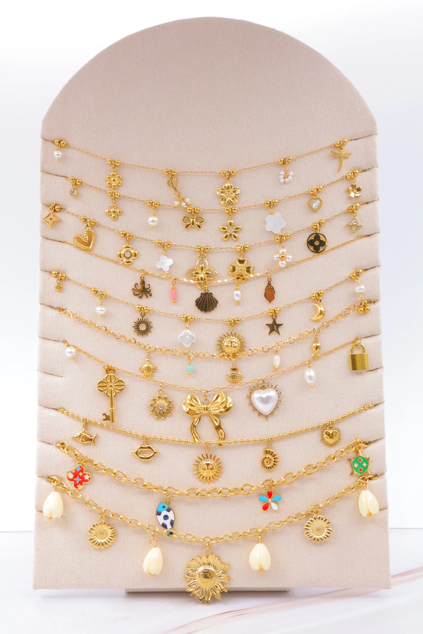 Lots de bijoux avec présentoir