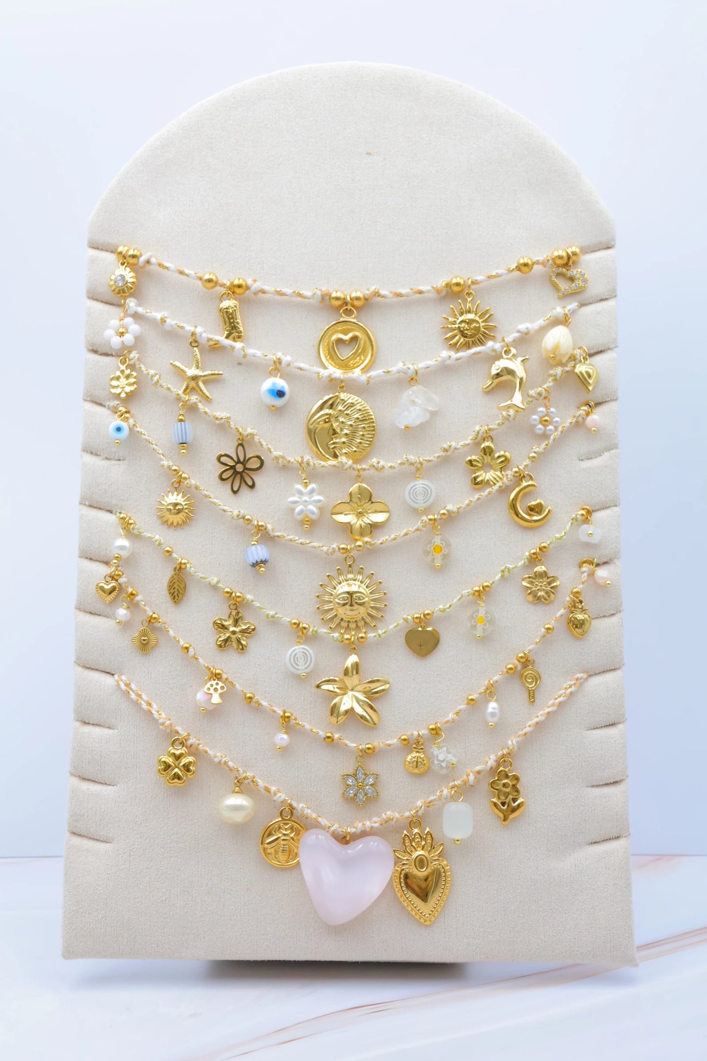 Lots de bijoux avec présentoir