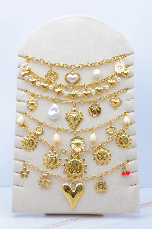 Lots de bijoux avec présentoir