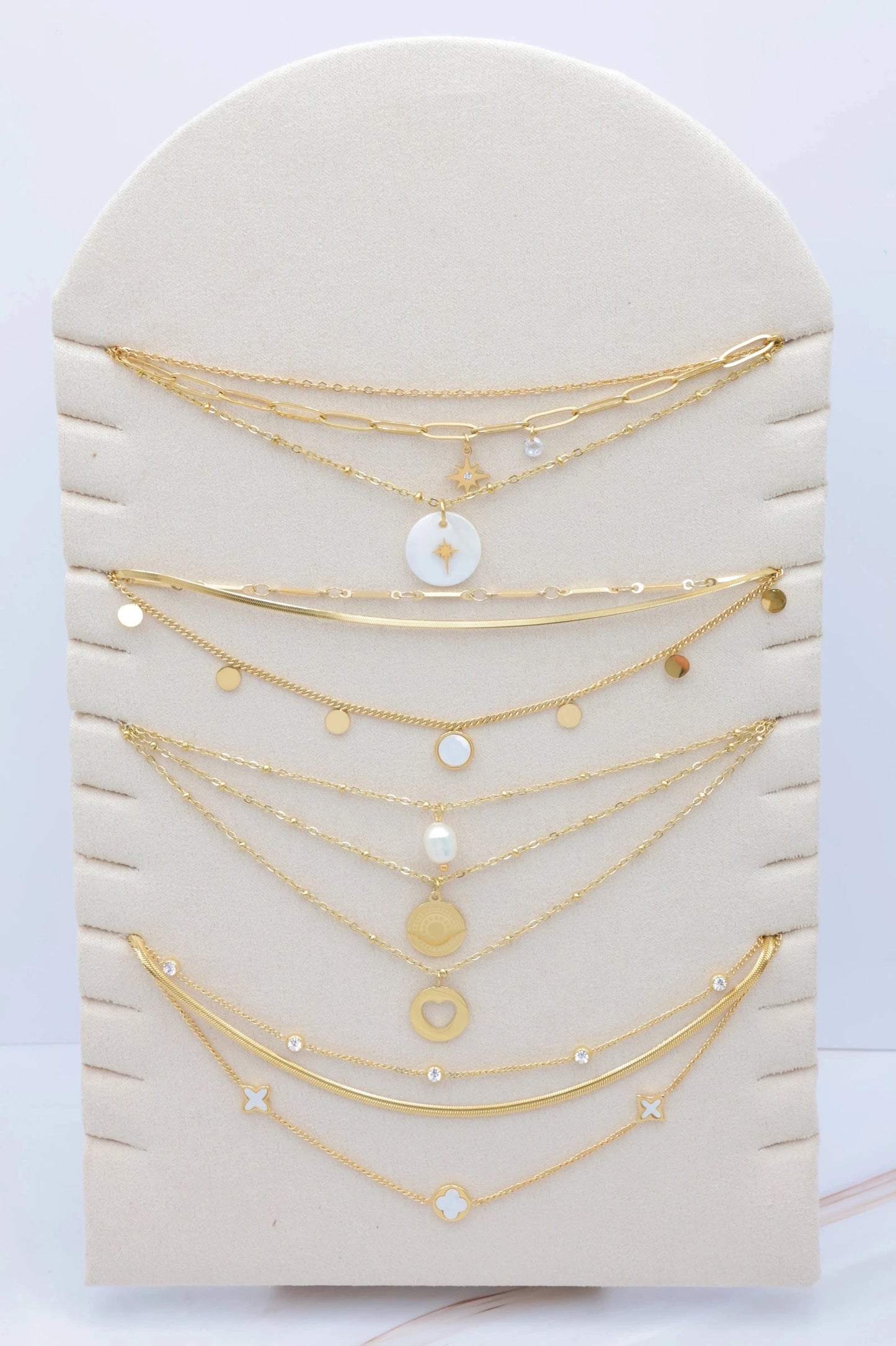 Lots de bijoux avec présentoir
