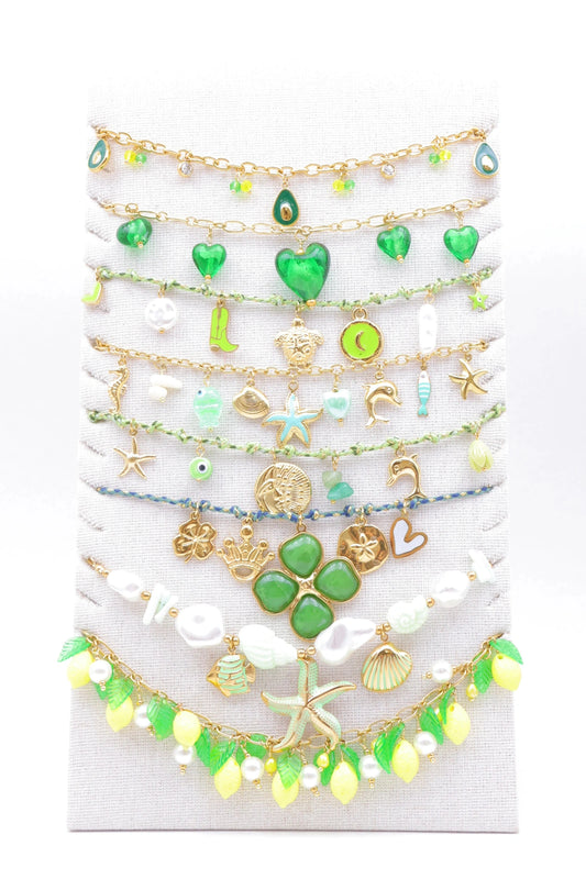 Lots de bijoux avec présentoir