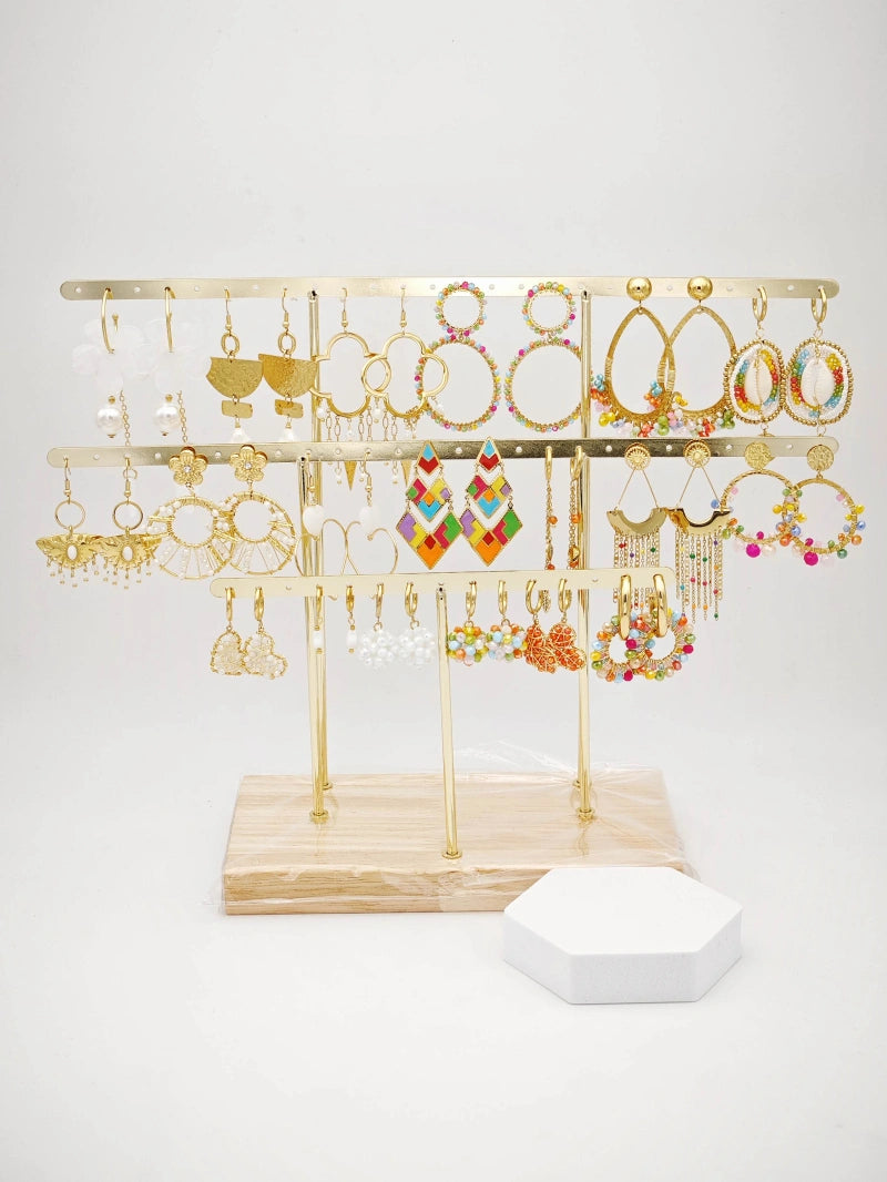 Lot de 19 boucles d'oreilles en acier inoxydable avec présentoir - DORÉ