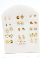 Lot de 15 clous d'oreilles avec présentoir - DORÉ