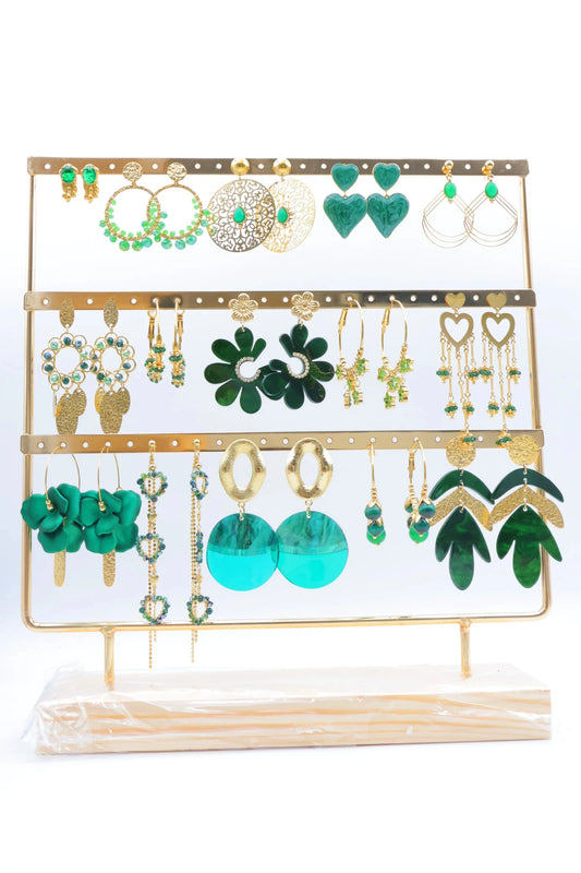 Lots de bijoux avec présentoir