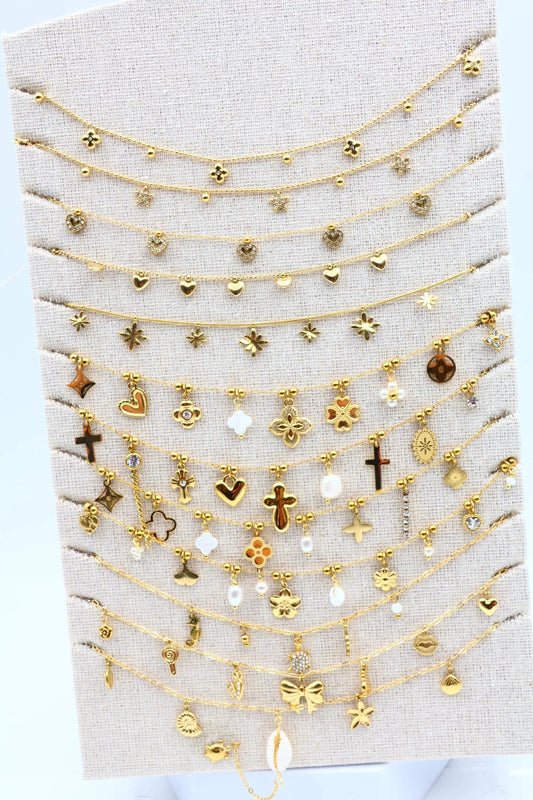 Lots de bijoux avec présentoir