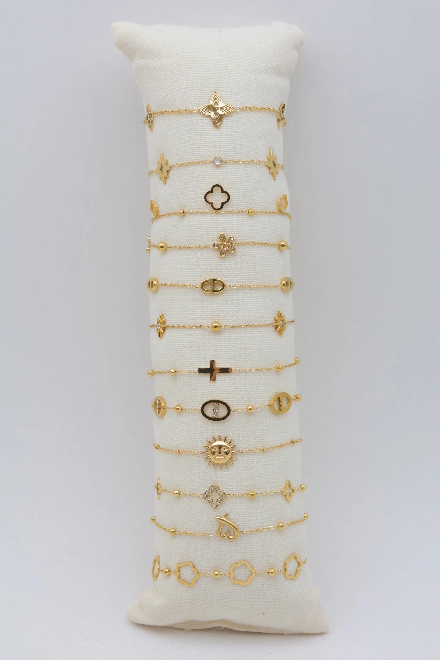 Lots de bijoux avec présentoir