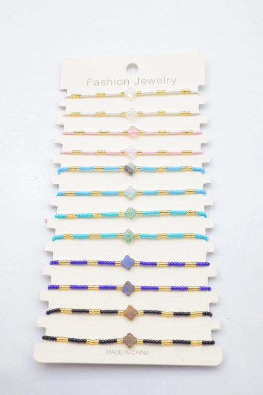 Lots de bijoux avec présentoir