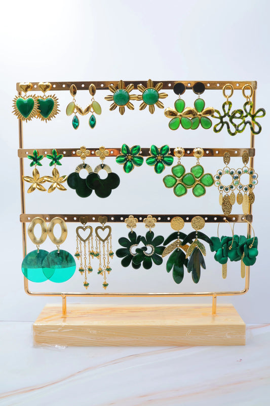 Lots de bijoux avec présentoir