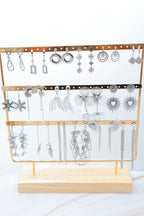 Lot de 17 paires de boucles d'oreilles avec présentoir - ARGENT