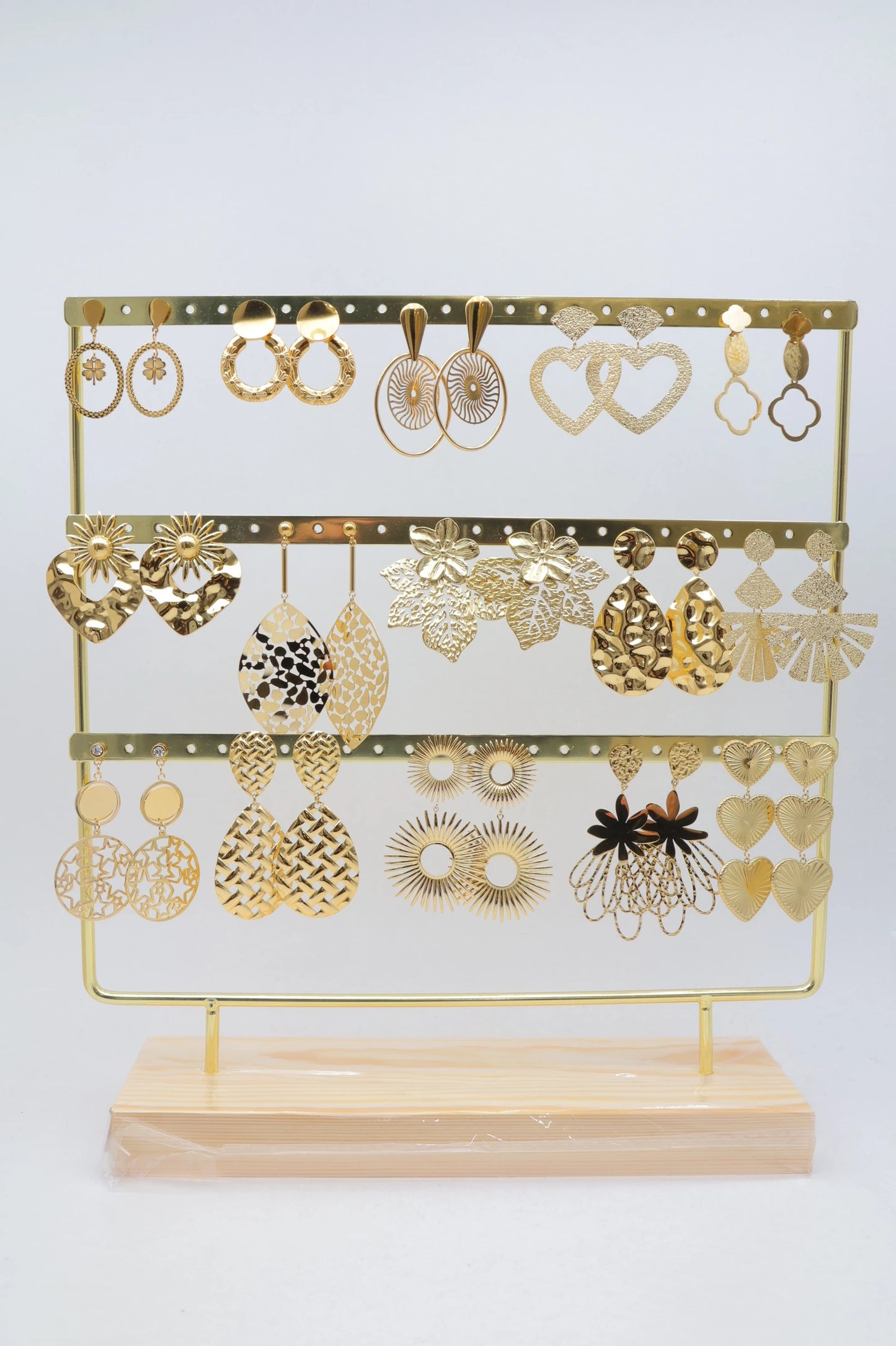 Lots de bijoux avec présentoir