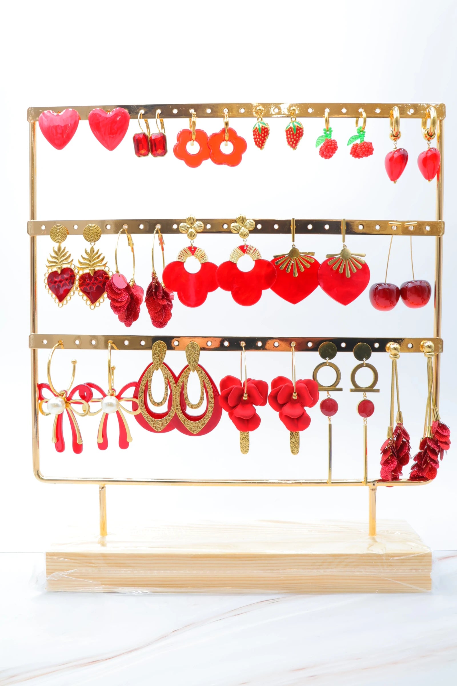 Lot de 16 paires de boucles d'oreilles avec présentoir - ROUGE