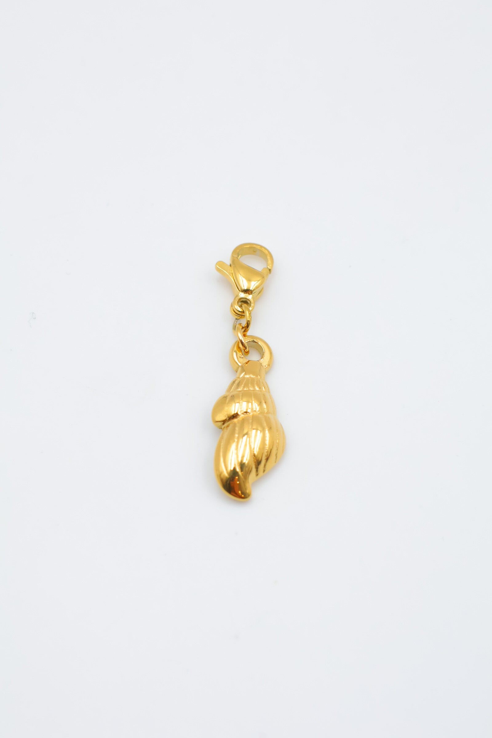 Pendentif coquillage en acier inoxydable - DORÉ