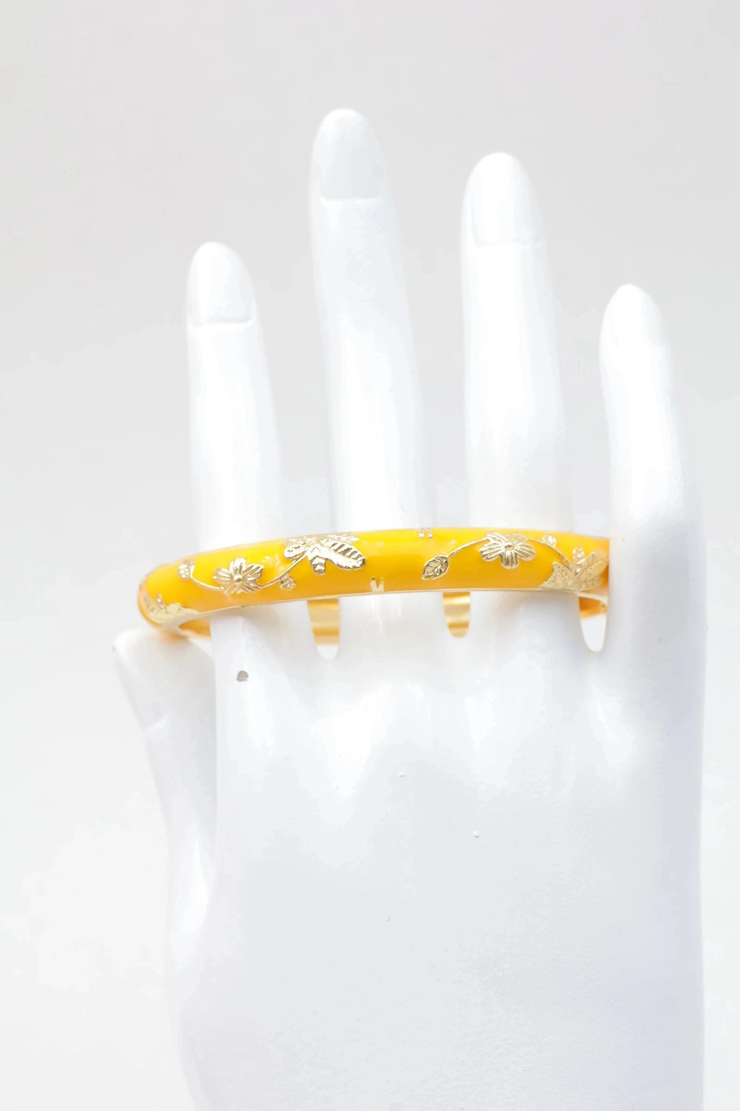Bracelets thailandais en laiton